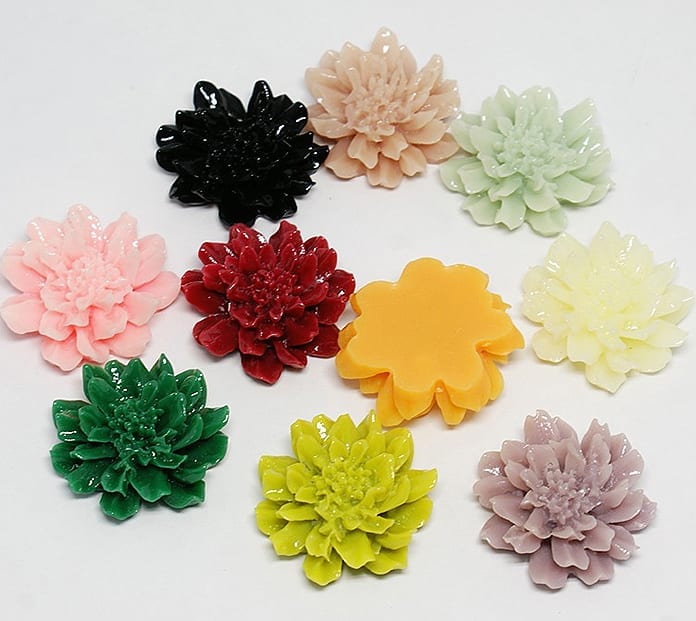 5 Round Flowers Mix Coloured Resin Glue On Cabochon - 22mm