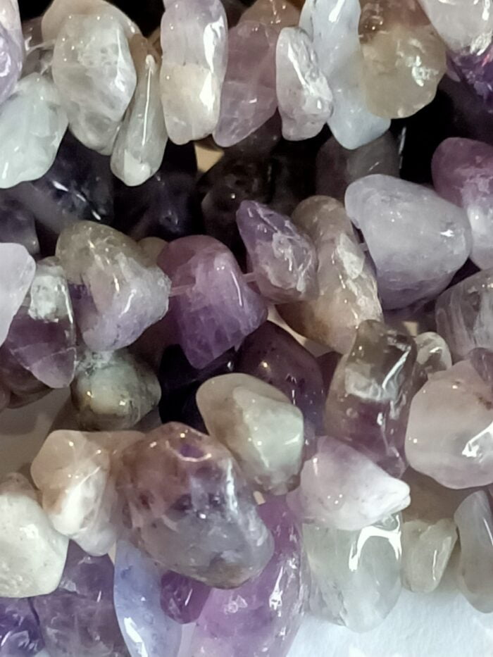 Light Amethyst Chip Stone