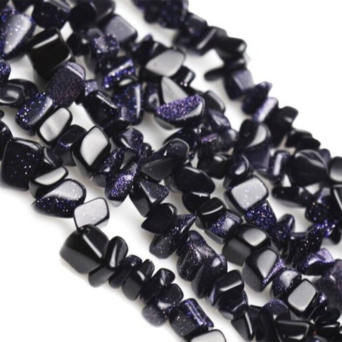 Blue Sand Chip Stones Strand (90cm)