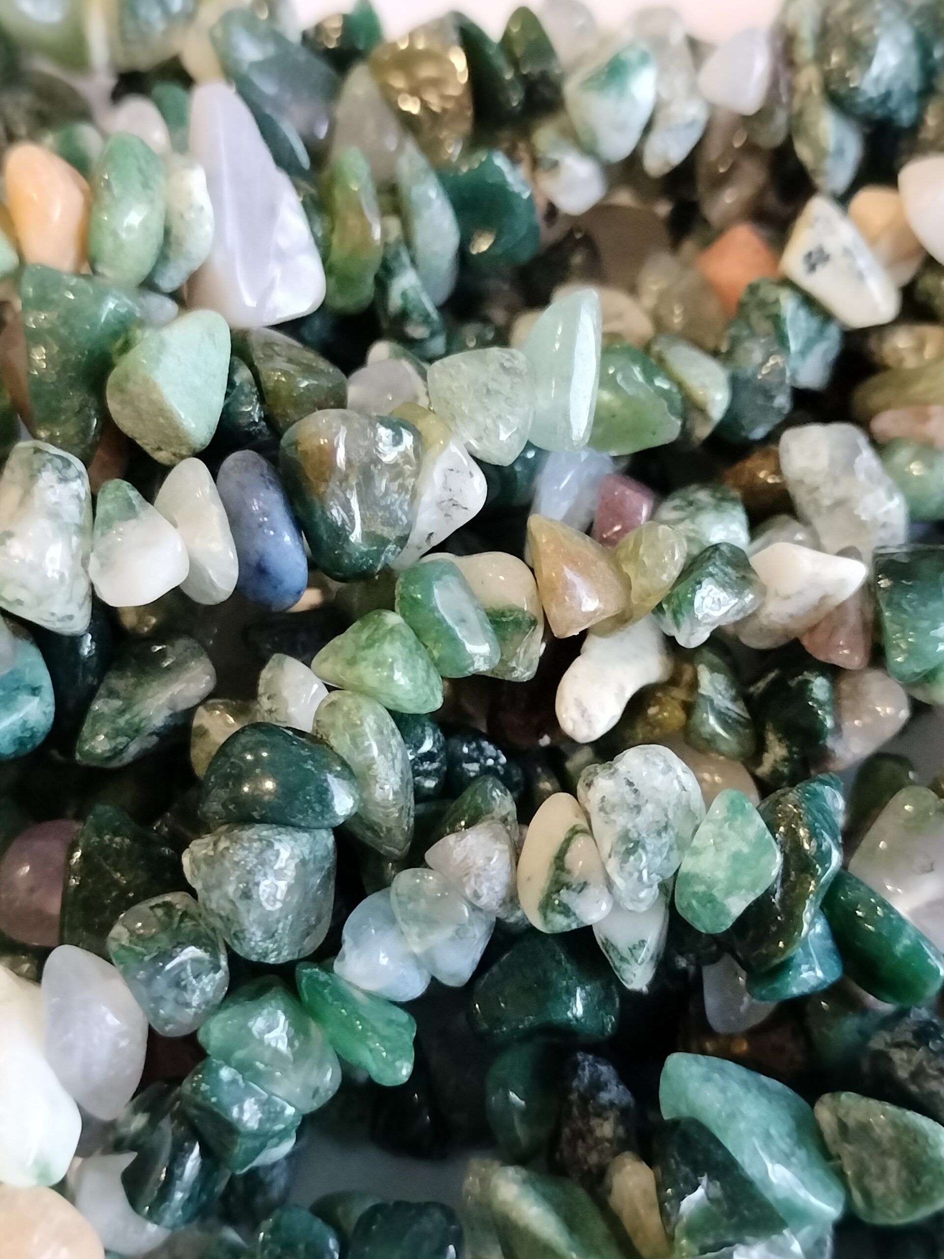Indian Agate Chip Stones