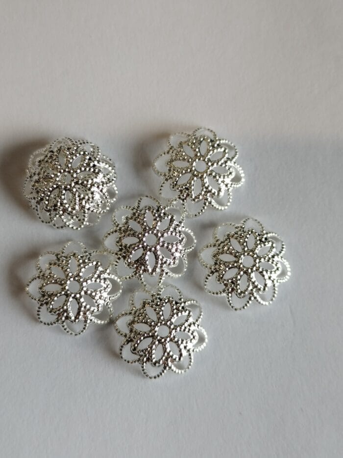 Silver Flower Mesh Filegree Cap Metal Bead