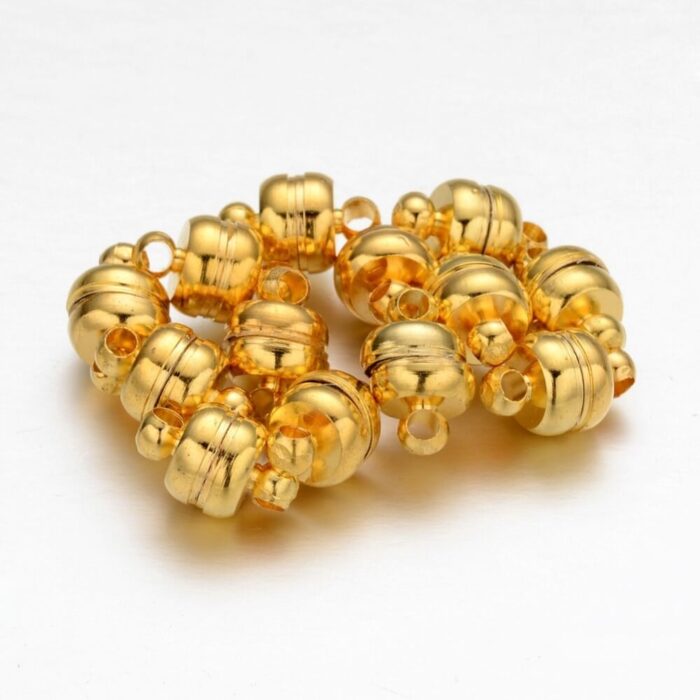 Square Magnetic Clasp in golden colour