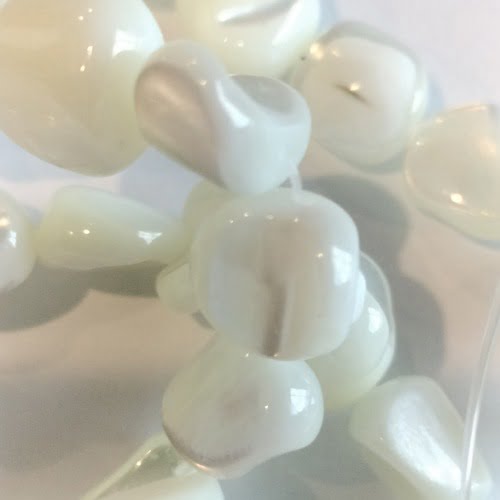 Trochus Shell Beads dyed creamy white