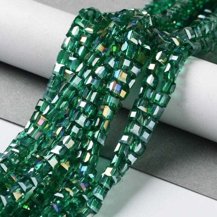 Green Faceted Square Crystal Glass Beads (4 mm)